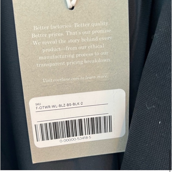 Everlane Black One Button Blazer
Size 2 - Picture 13 of 16
